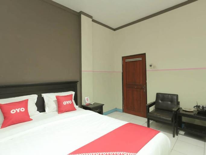 Urbanview Hotel Kharisma Banjarmasin Banjarmasin  Bagian luar foto