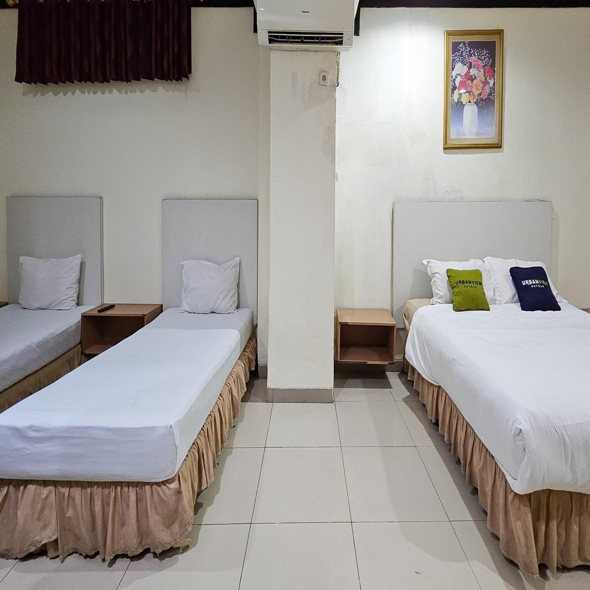 Urbanview Hotel Kharisma Banjarmasin Banjarmasin  Bagian luar foto