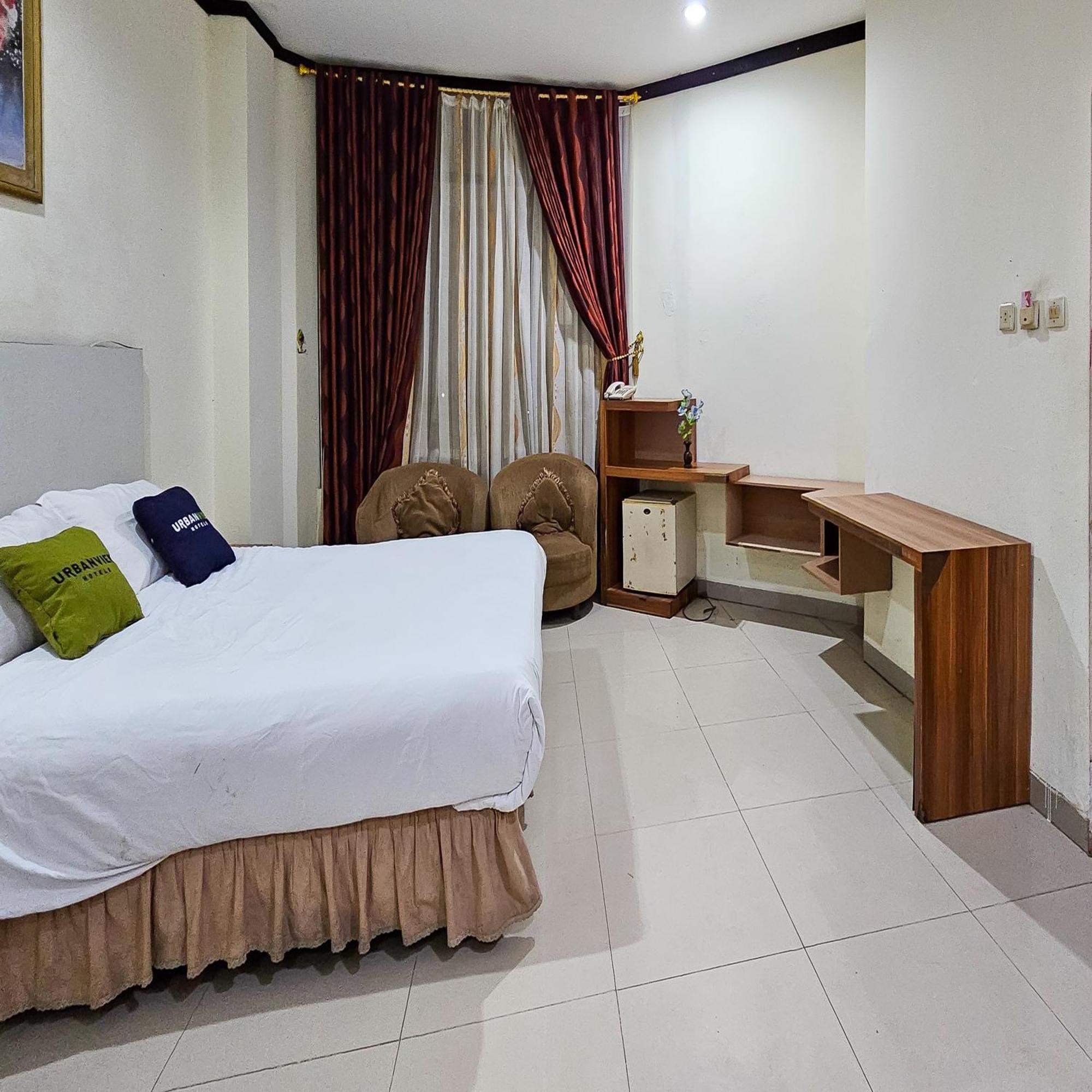 Urbanview Hotel Kharisma Banjarmasin Banjarmasin  Bagian luar foto