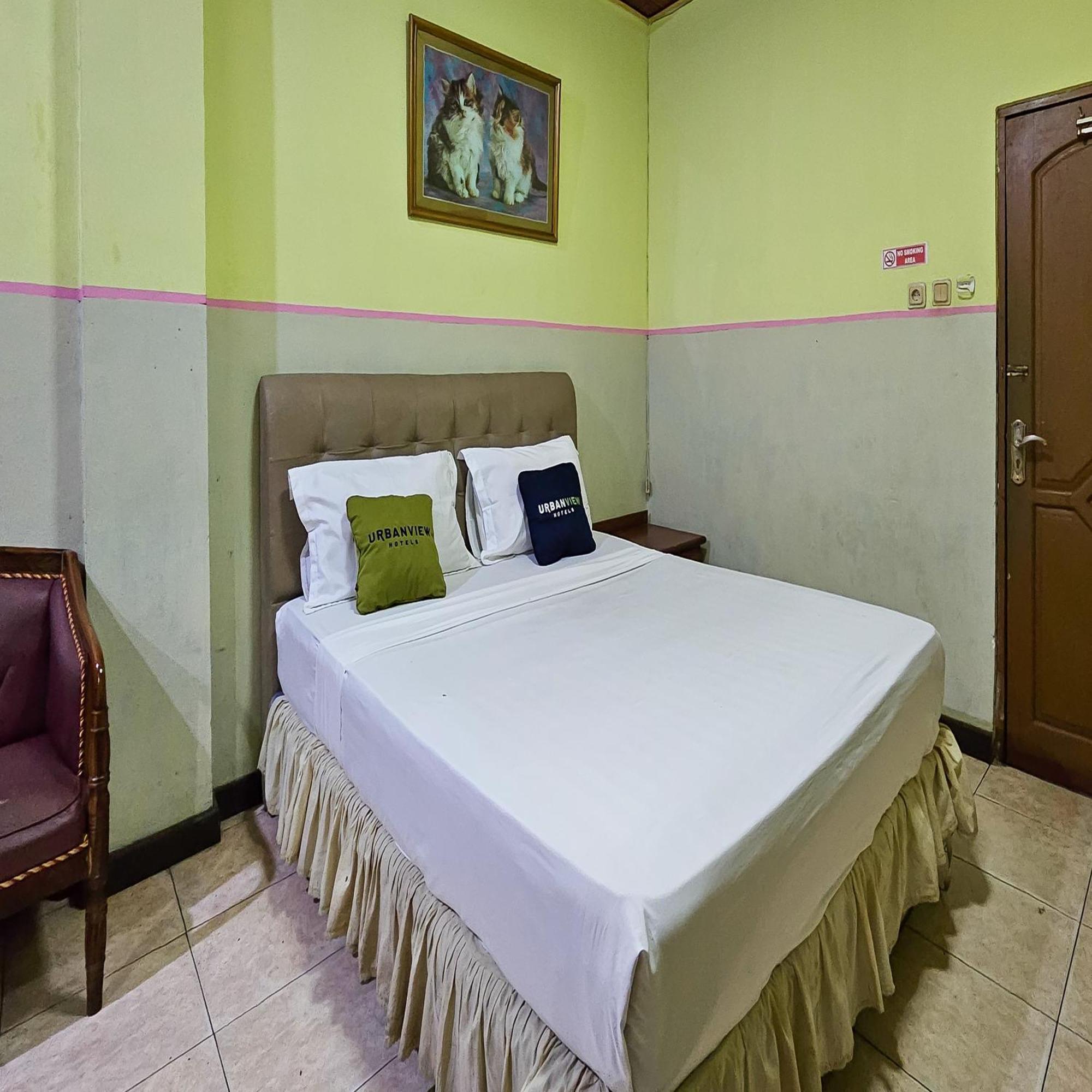 Urbanview Hotel Kharisma Banjarmasin Banjarmasin  Bagian luar foto